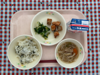 0313給食写真